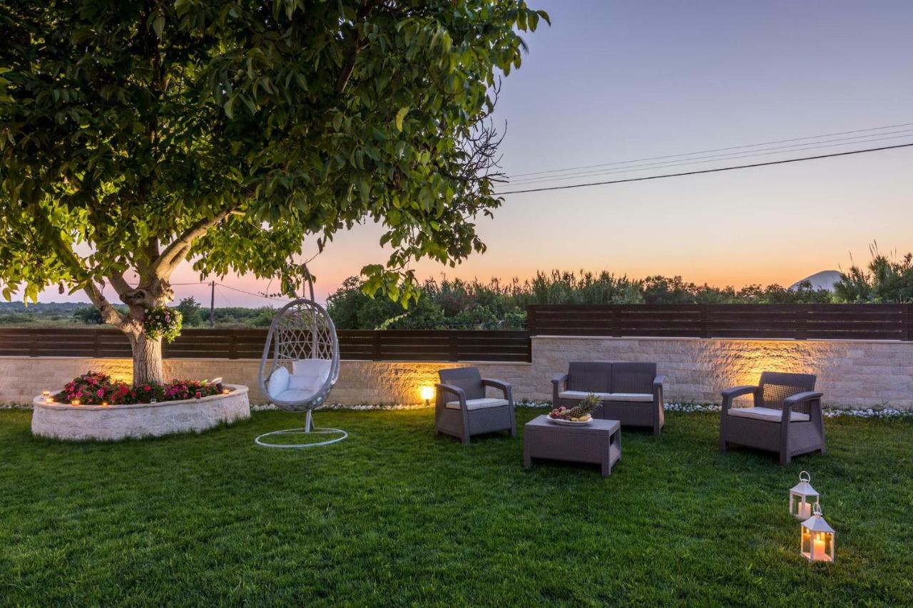 Villa Nissos Línia Dış mekan fotoğraf