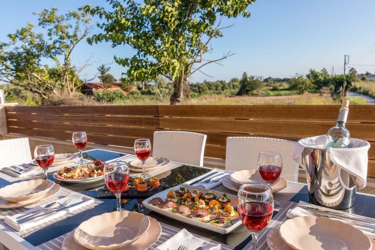 Villa Nissos Línia Dış mekan fotoğraf