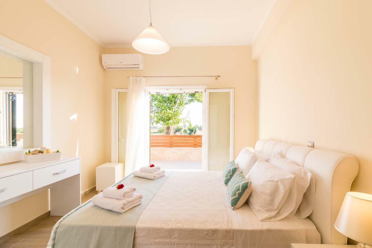 Villa Nissos Línia Dış mekan fotoğraf